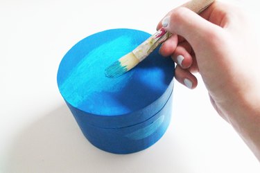 Painting a jewelry box
